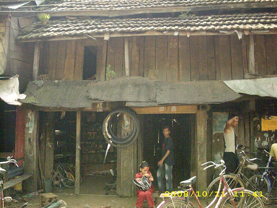 Hetauda — local market for mobile commerce apps
