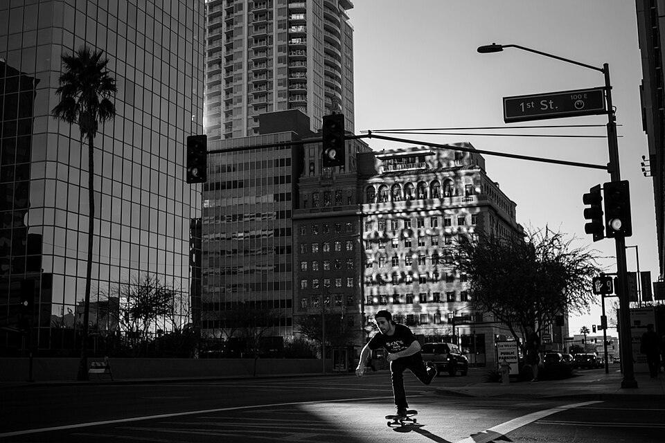 Phoenix — local market for service booking platforms