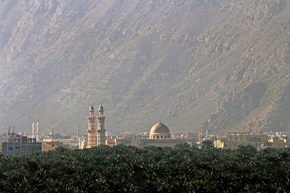 Khasab — local market for B2B and wholesale portals