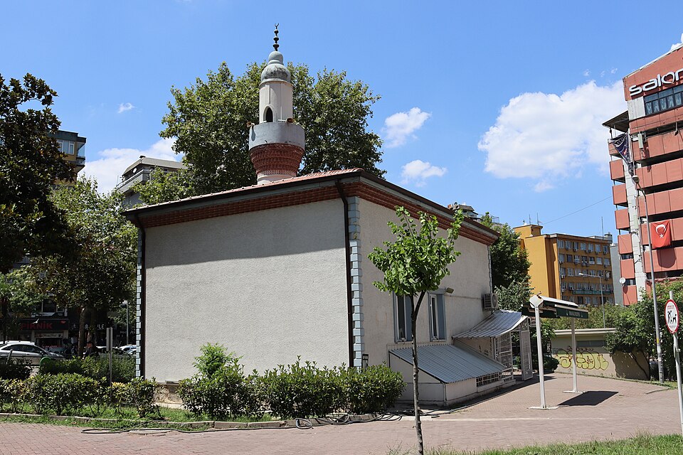 Bursa — local market for international and multi-region stores