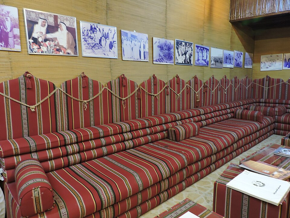 Umm Al Quwain — local market for service booking platforms