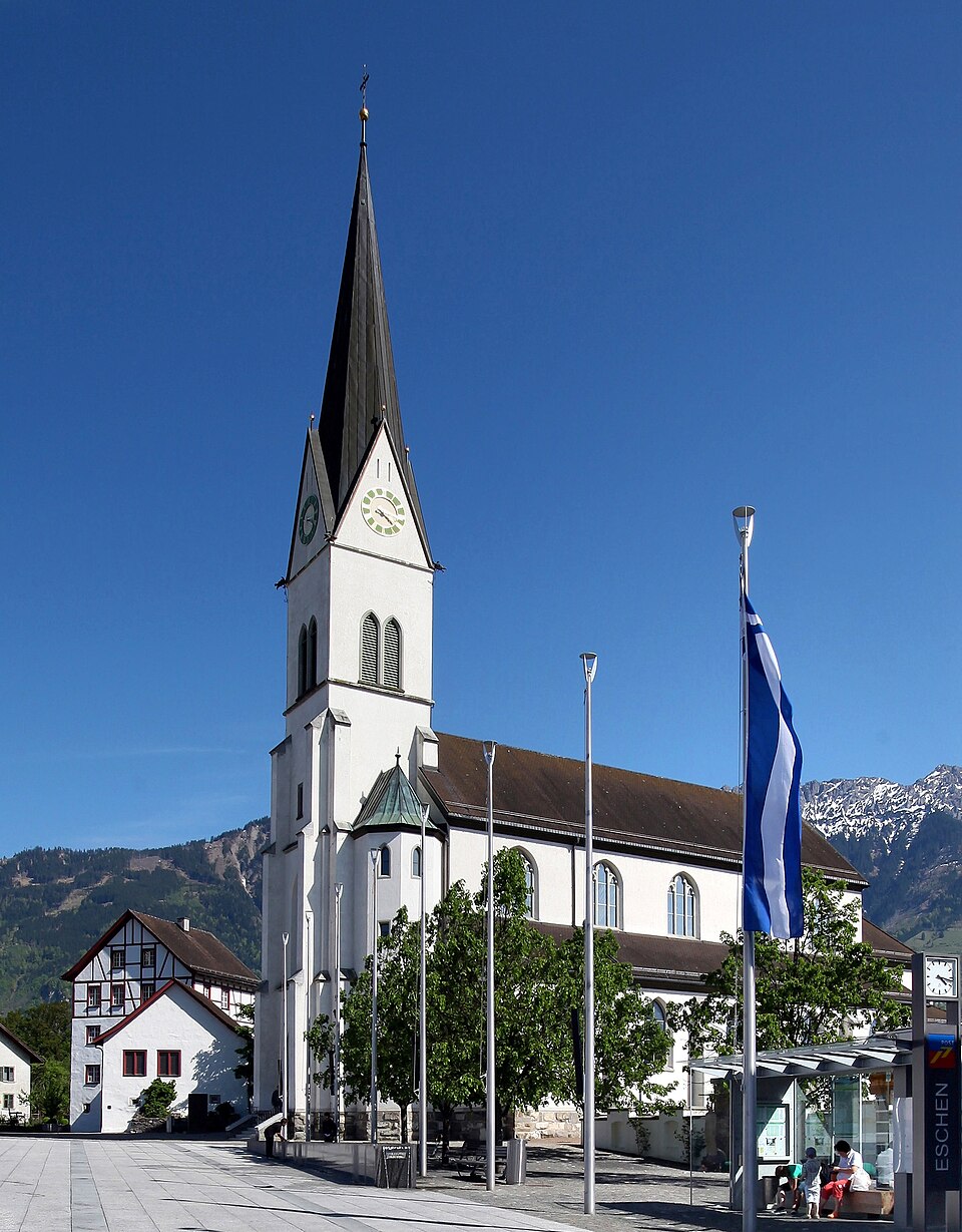 Eschen — local market for online stores