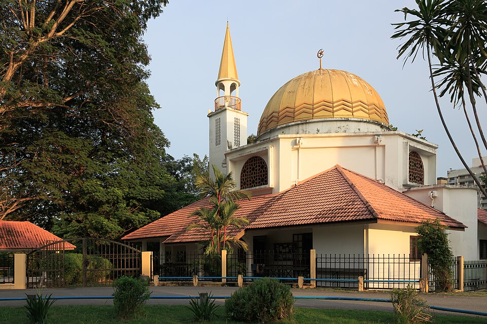 Malaysia — B2B and wholesale portals for local businesses