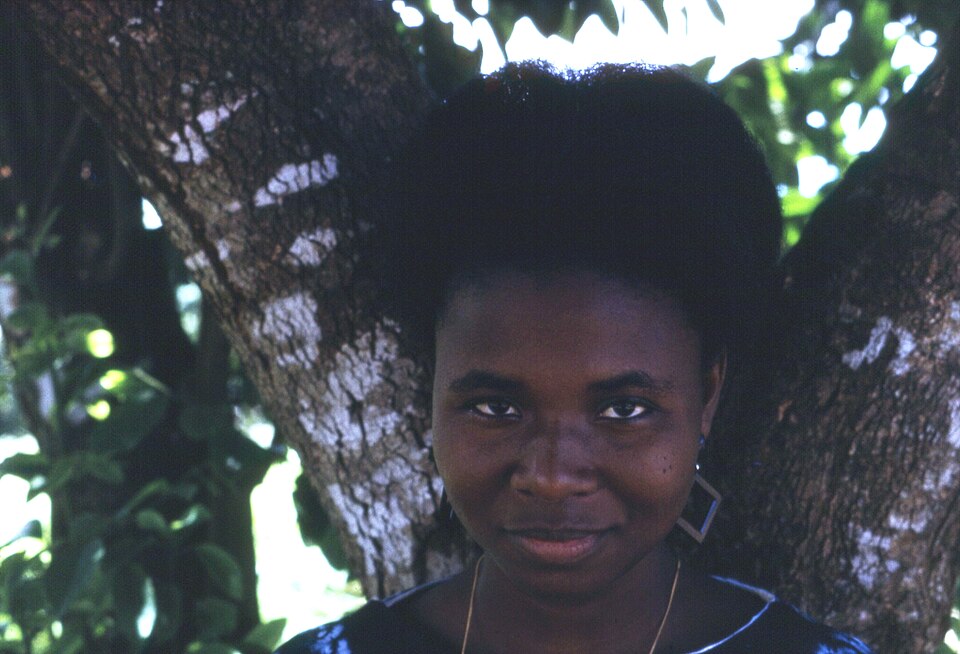 Freetown — local market for mobile commerce apps