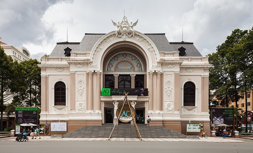 Ho Chi Minh City — international and multi-region stores for local businesses