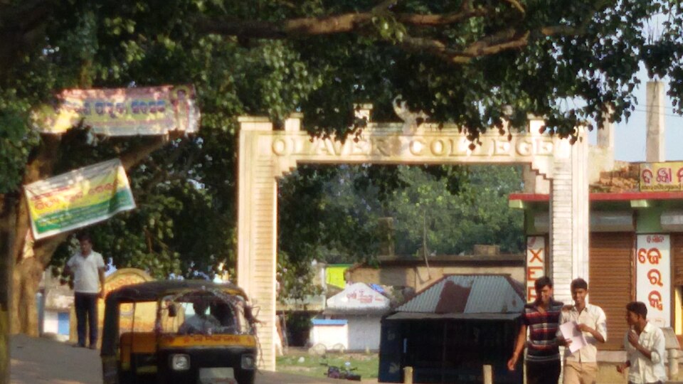 Hindupur — manufacturer and distributor portals for local businesses