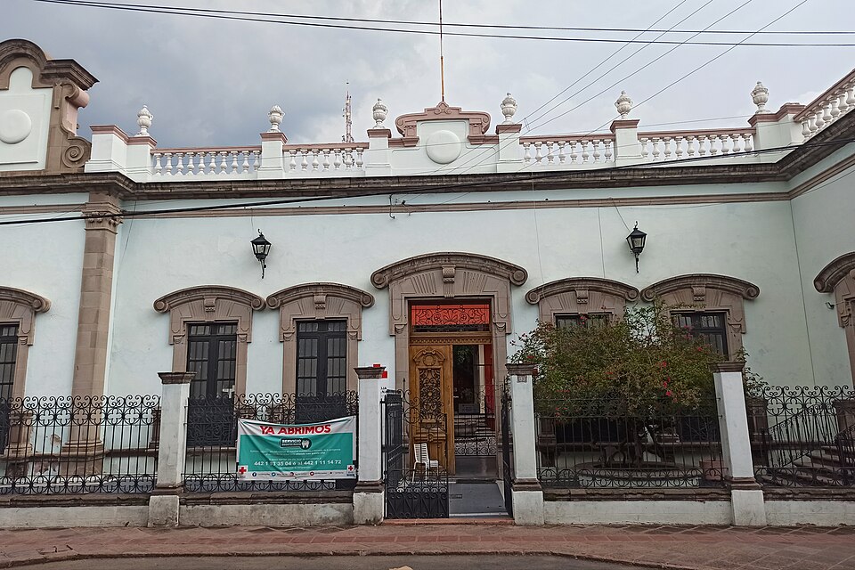 Querétaro — local market for subscription and membership platforms