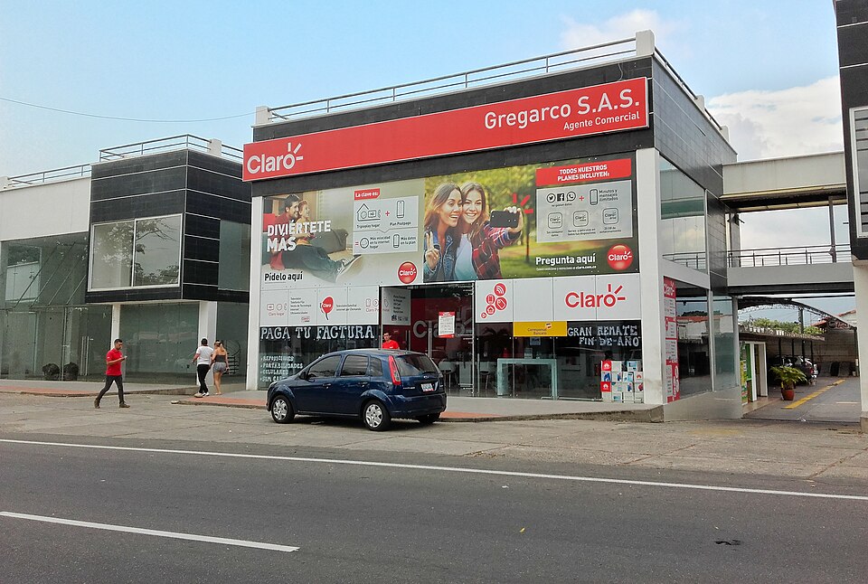 Cúcuta — international and multi-region stores for local businesses