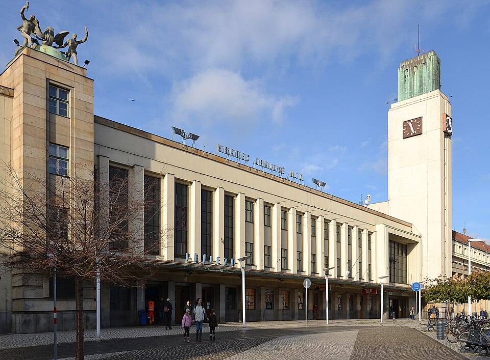 Hradec Králové — local market for subscription and membership platforms