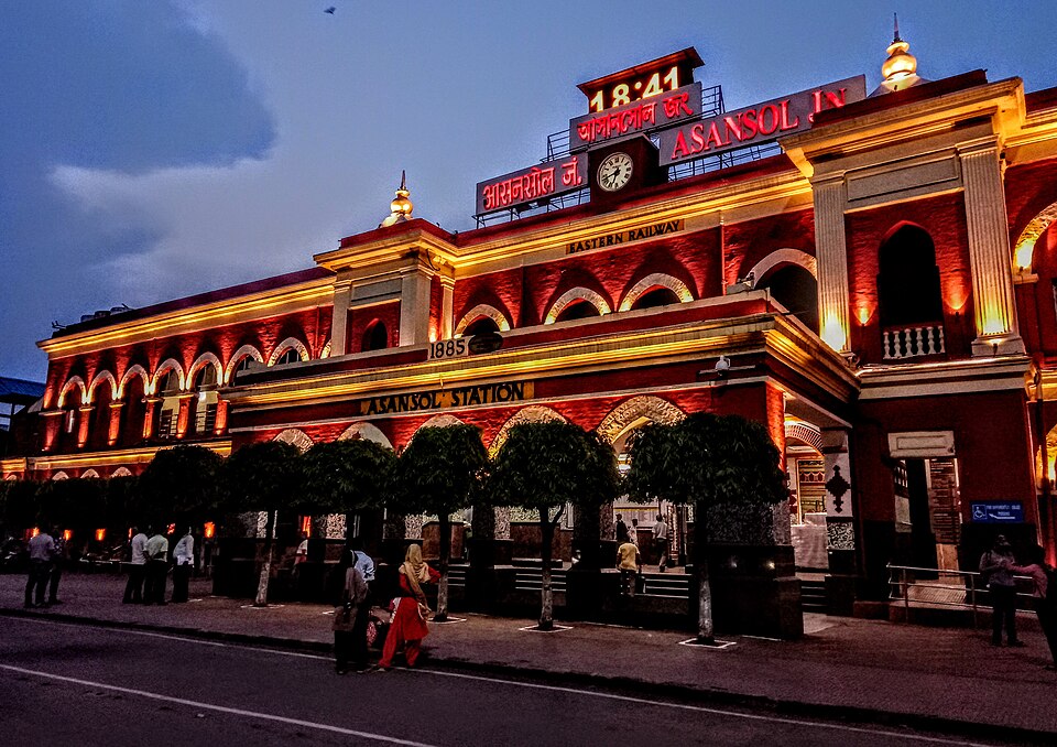 Asansol — local market for online stores