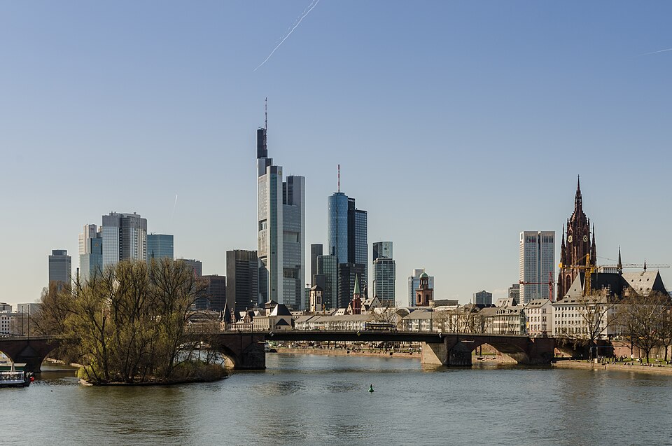 Frankfurt am Main — service booking platforms for local businesses