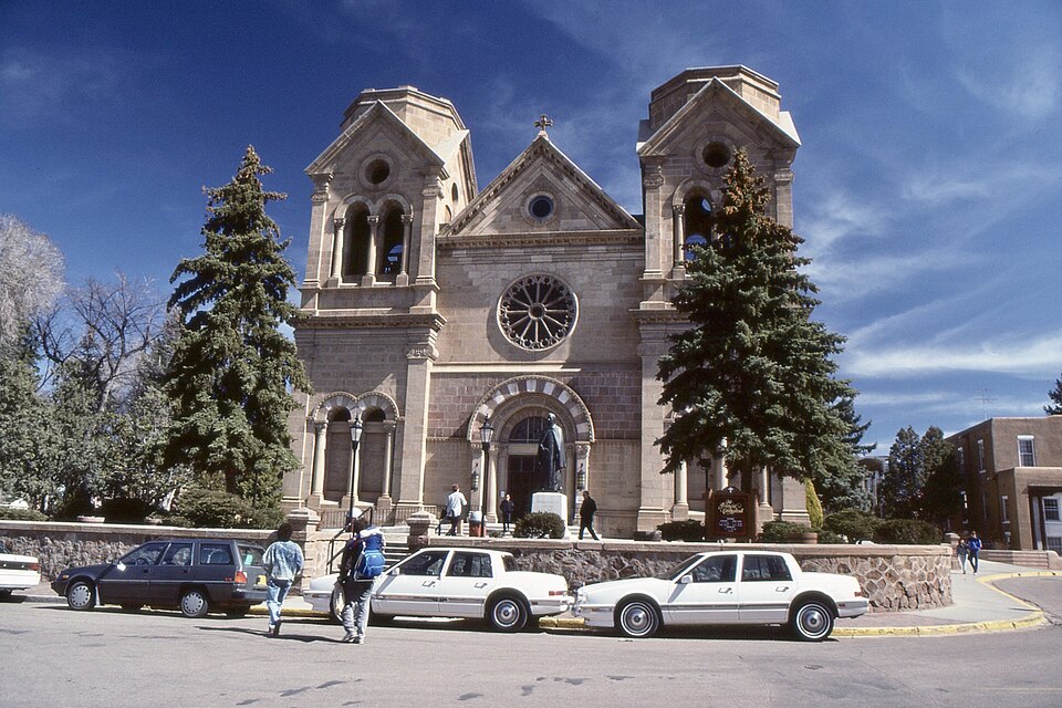 Santa Fe — B2B and wholesale portals for local businesses