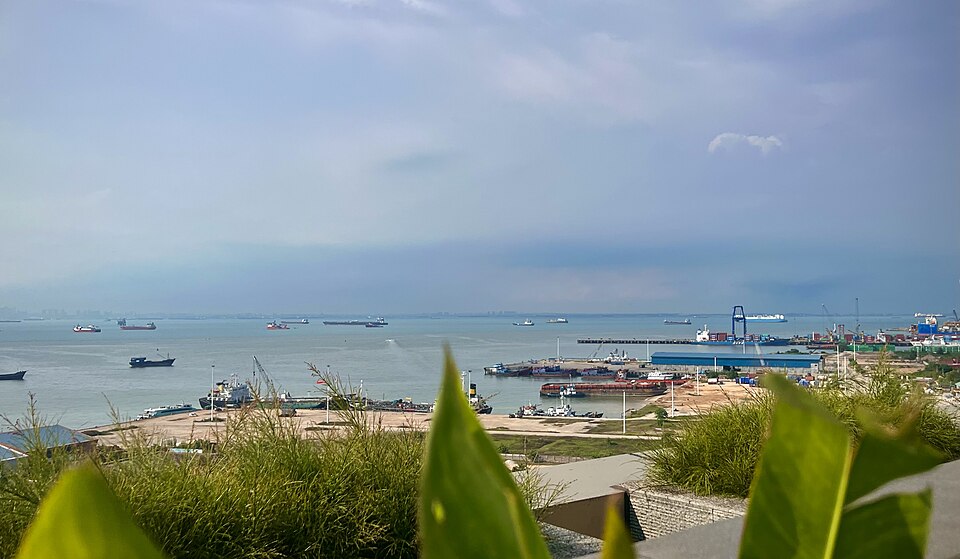 Batam — online stores for local businesses
