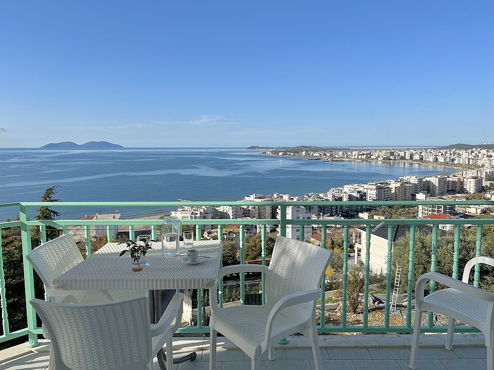 Vlorë — local market for manufacturer and distributor portals