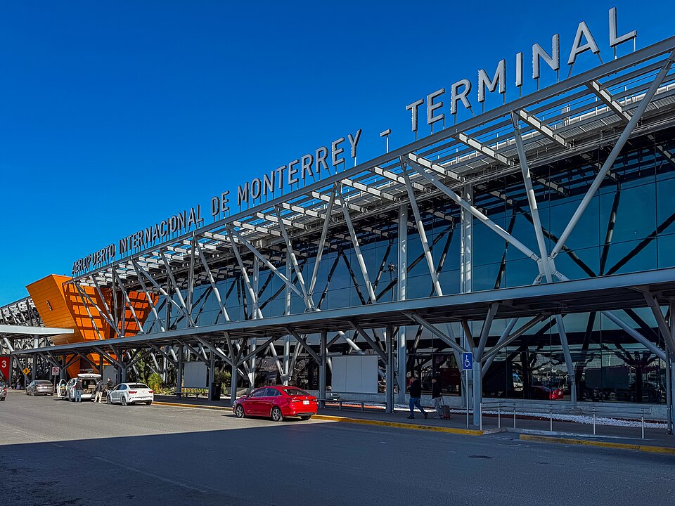 Monterrey — local market for manufacturer and distributor portals