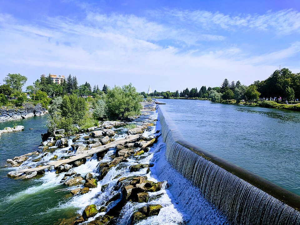 Idaho Falls — local market for custom e-commerce platforms