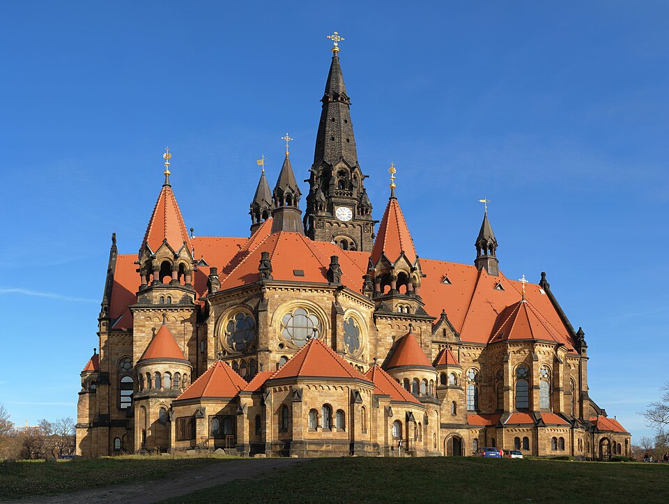 Dresden — local market for B2B and wholesale portals