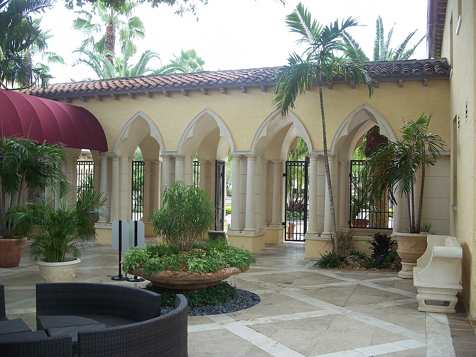 Boca Raton — custom e-commerce platforms for local businesses