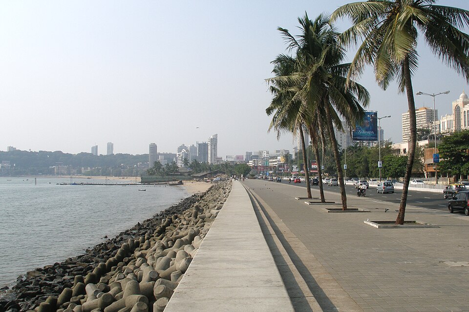 Mumbai — service booking platforms for local businesses