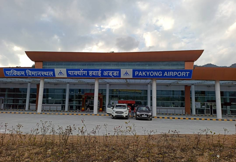 Pakyong — local market for online stores