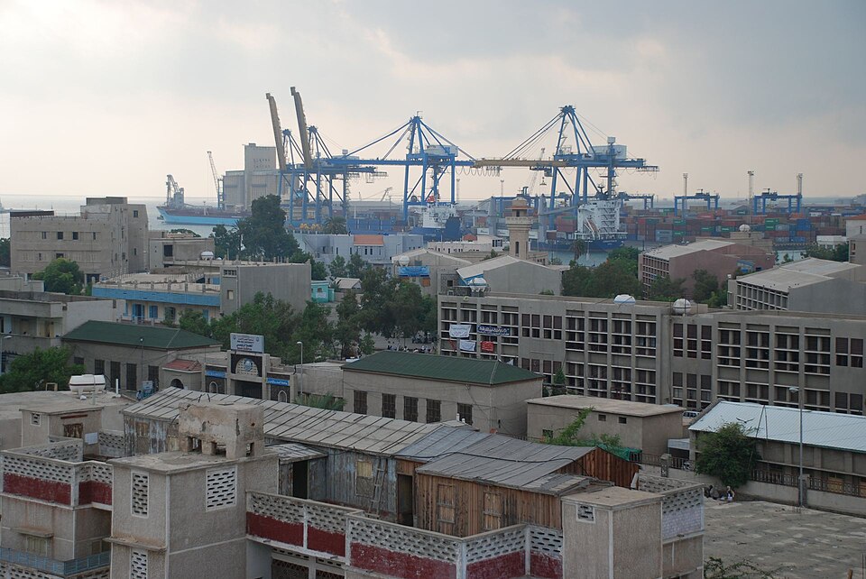 Port Sudan — local market for online stores