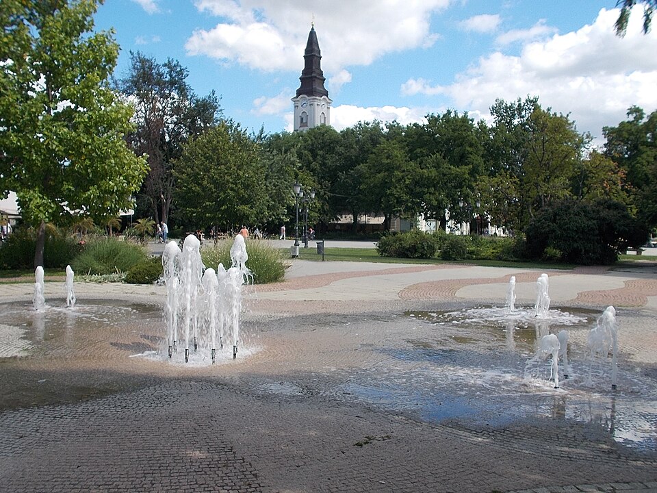 Kecskemét — local market for B2B and wholesale portals