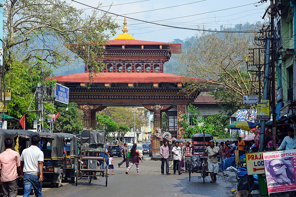 Bhutan — manufacturer and distributor portals for local businesses