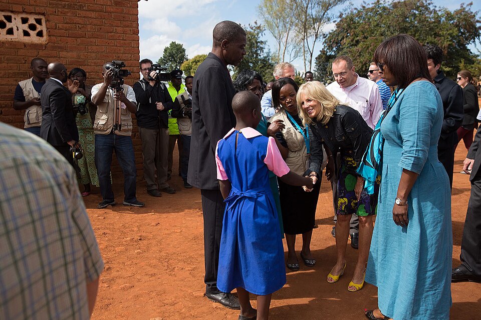 Malawi — international and multi-region stores for local businesses