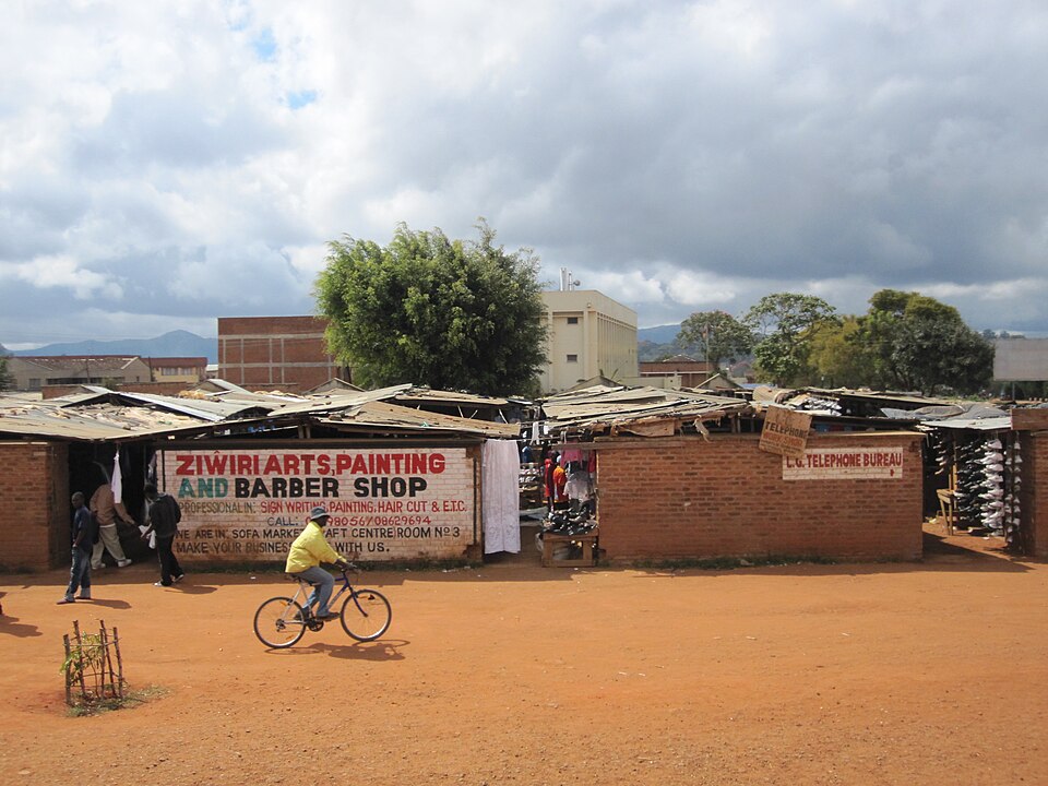 Mzuzu — local market for B2B and wholesale portals