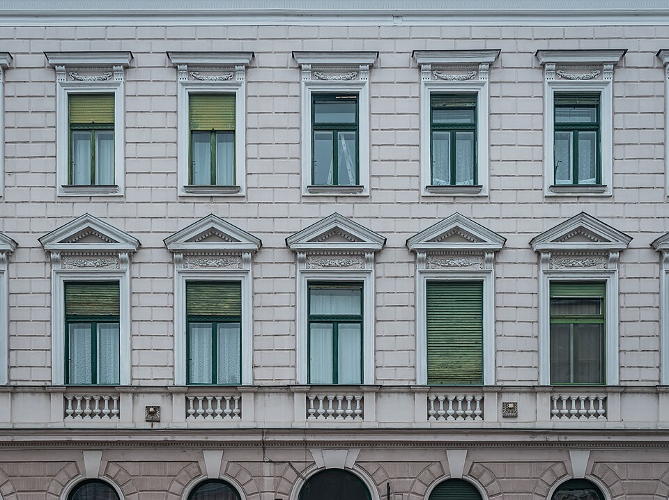 Győr — manufacturer and distributor portals for local businesses