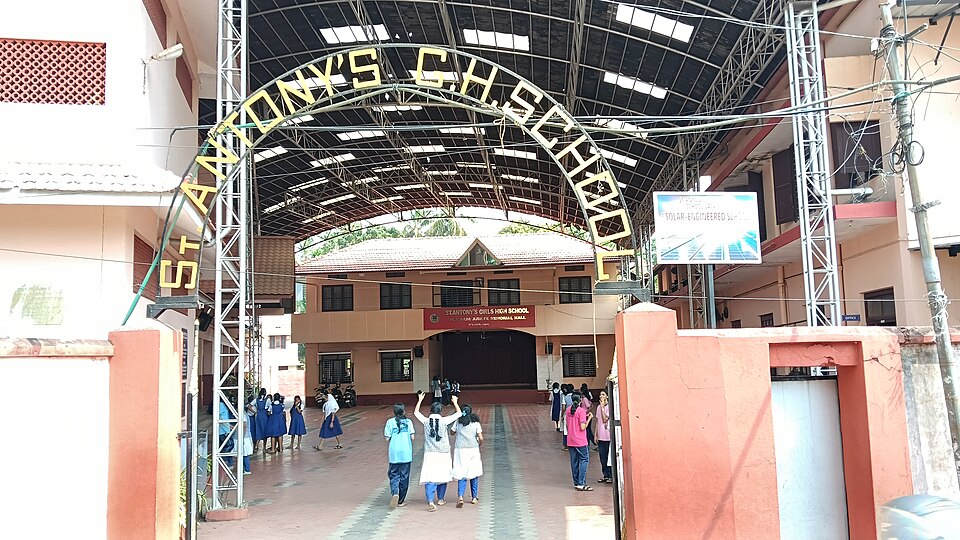 Vatakara — local market for international and multi-region stores