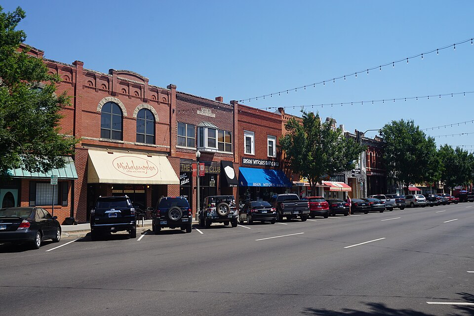 Norman — local market for online stores