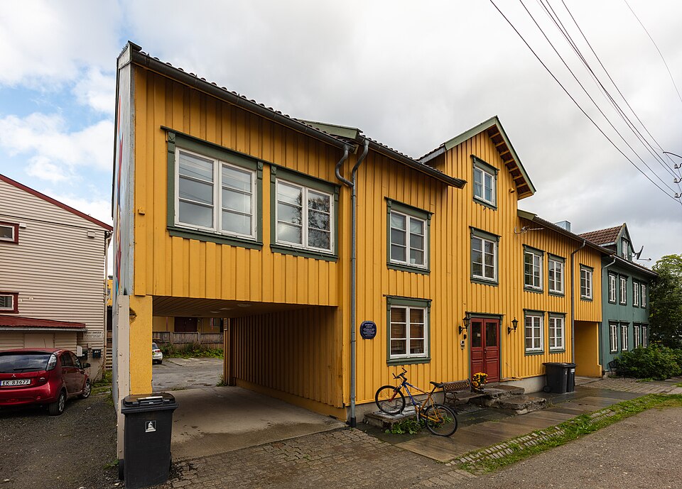Tromsø — multi-vendor marketplaces for local businesses