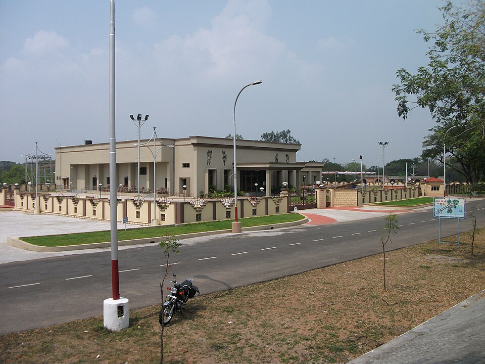 Ramagundam — international and multi-region stores for local businesses