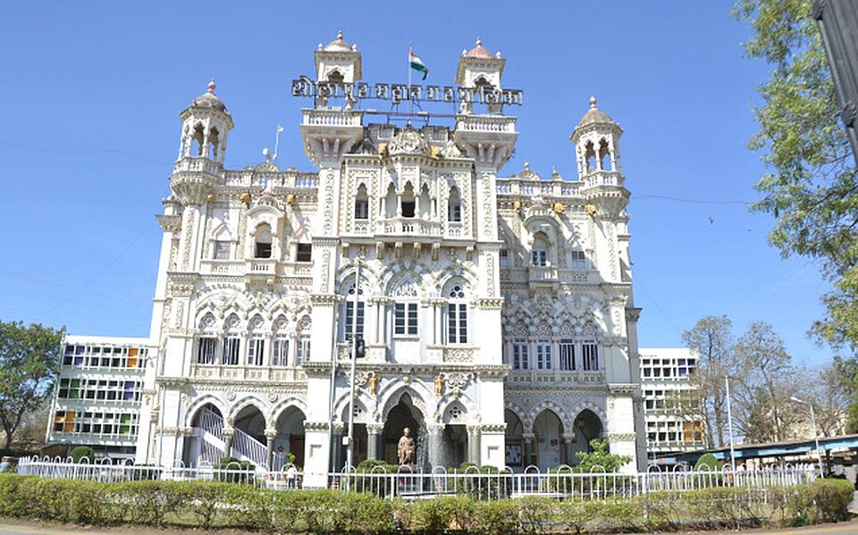 Solapur — local market for online stores