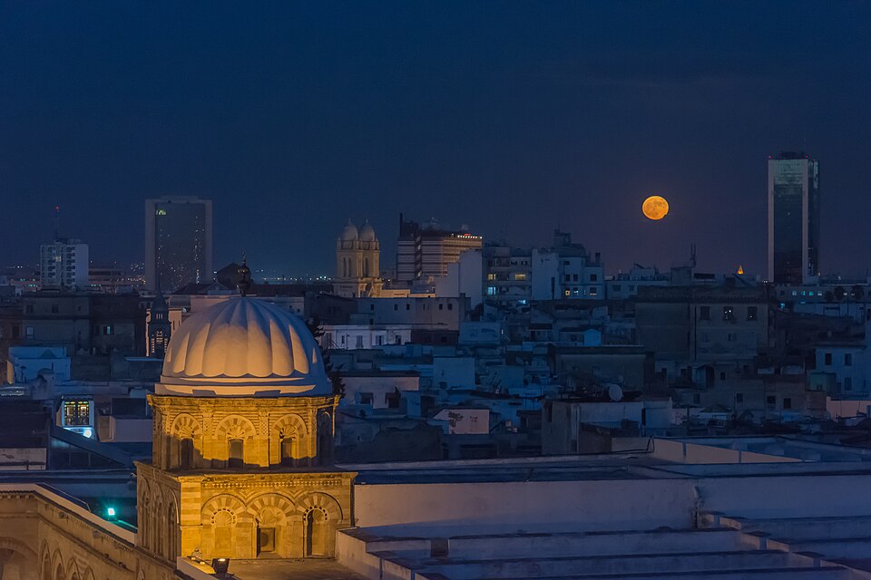 Tunis — local market for multi-vendor marketplaces