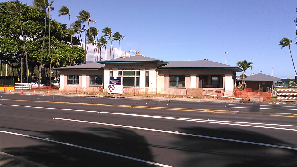 Kahului — local market for service booking platforms
