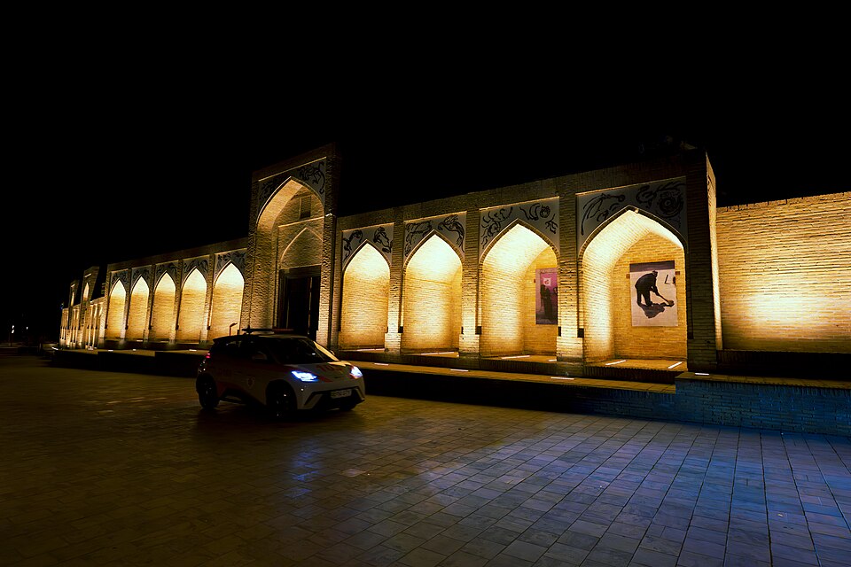 Bukhara — mobile commerce apps for local businesses