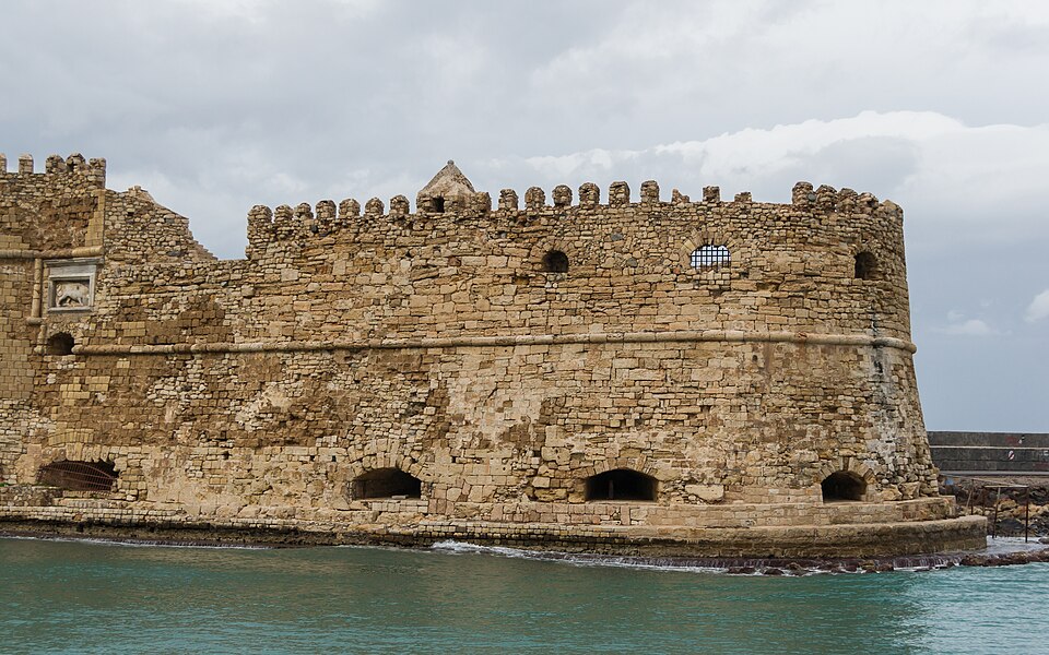 Heraklion — B2B and wholesale portals for local businesses