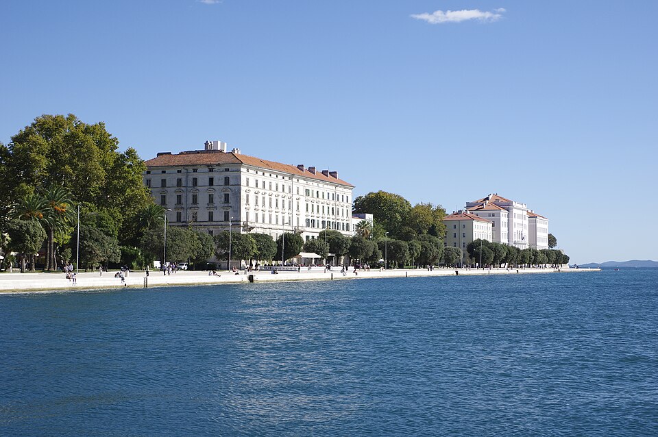 Zadar — custom e-commerce platforms for local businesses