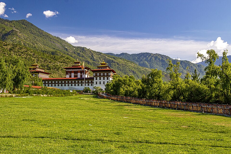 Thimphu — local market for custom e-commerce platforms