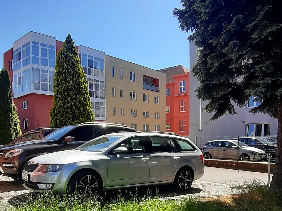 Prešov — local market for mobile commerce apps