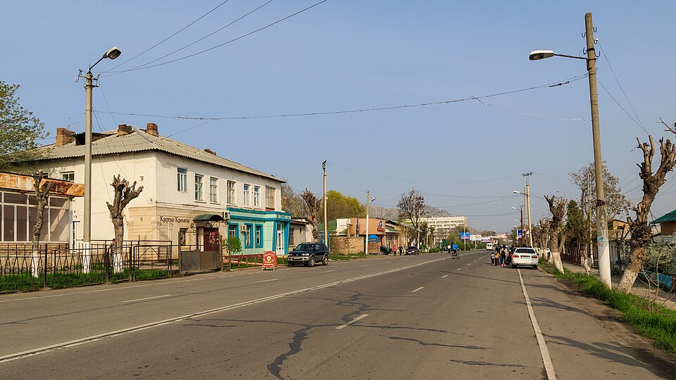 Osh — manufacturer and distributor portals for local businesses