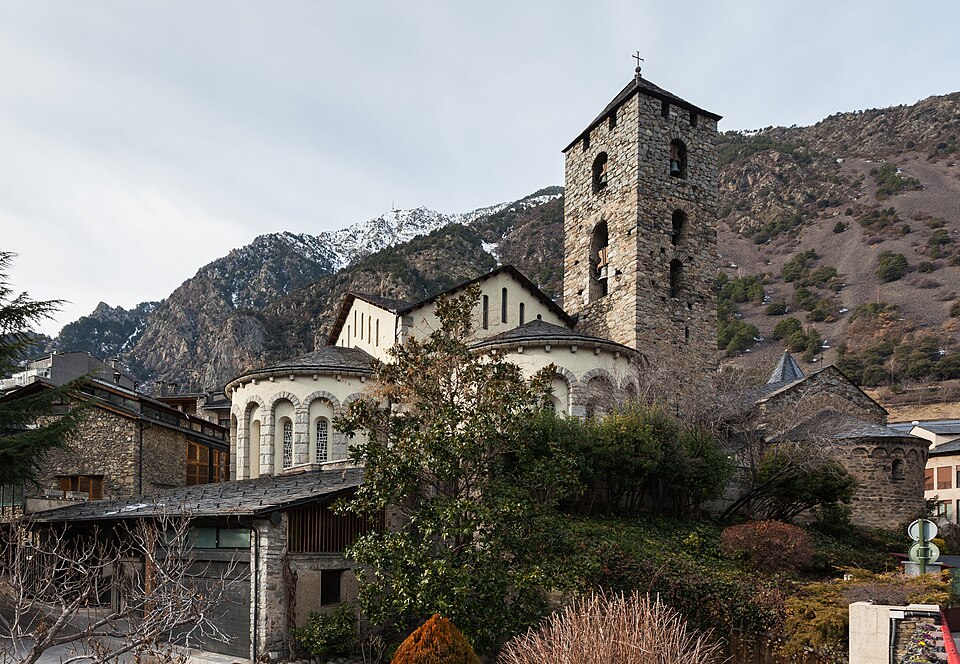 Andorra la Vella — local market for custom e-commerce platforms