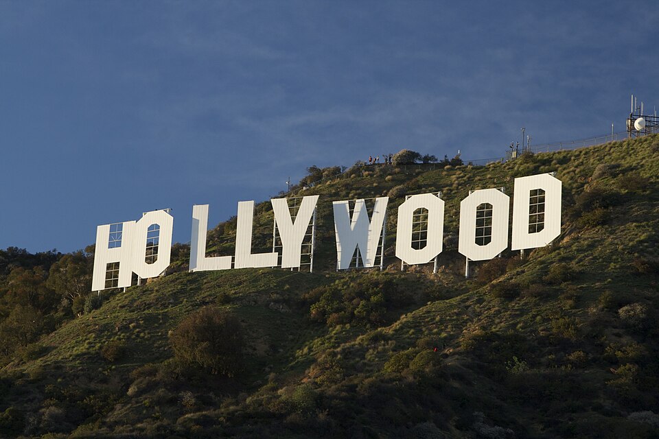 Los Angeles — local market for online stores