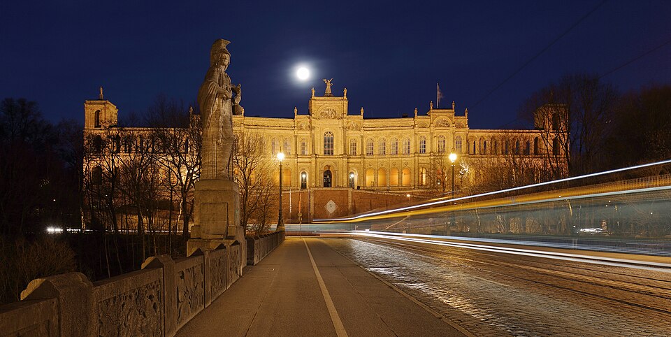 Munich — service booking platforms for local businesses