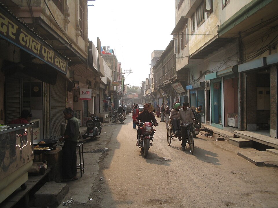 Yamunanagar — local market for online stores