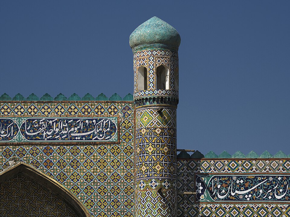 Kokand — local market for B2B and wholesale portals