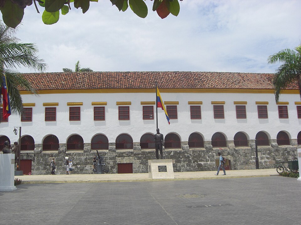 Cartagena — local market for online stores
