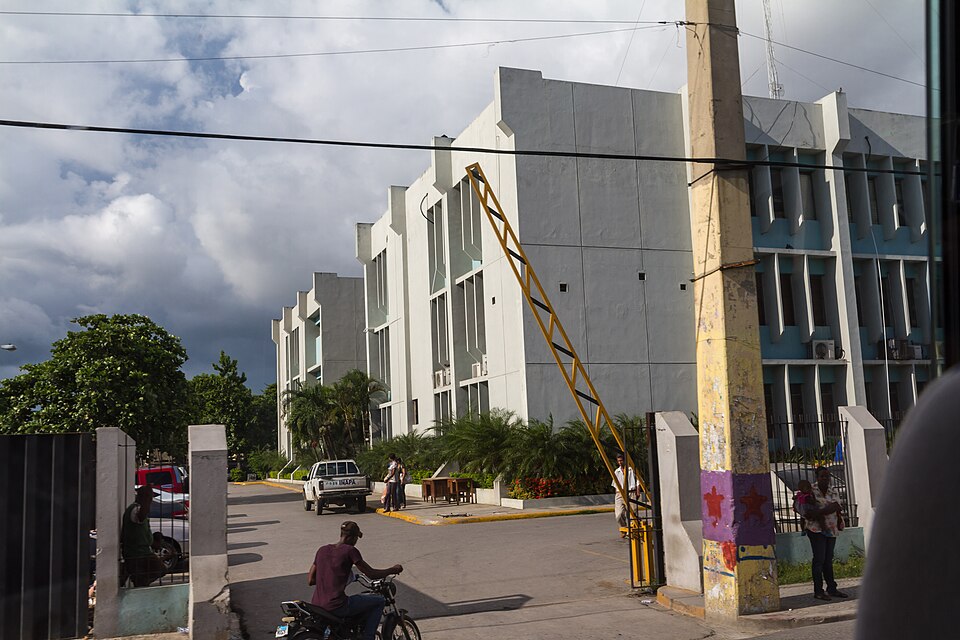 Dominican Republic — B2B and wholesale portals for local businesses